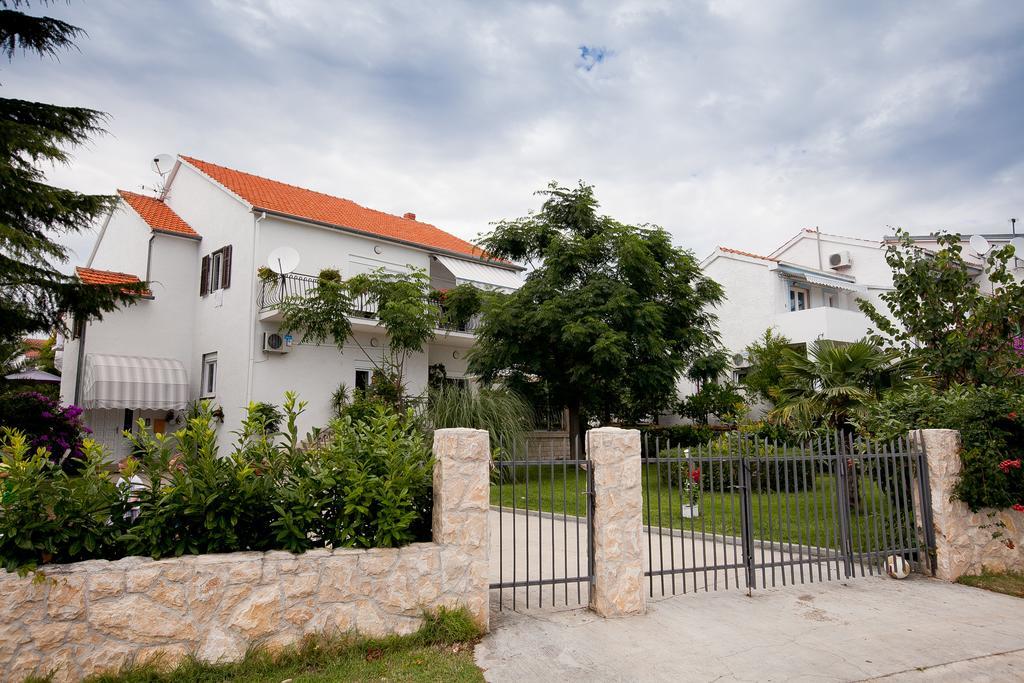 Apartments Rogic Задар Екстер'єр фото